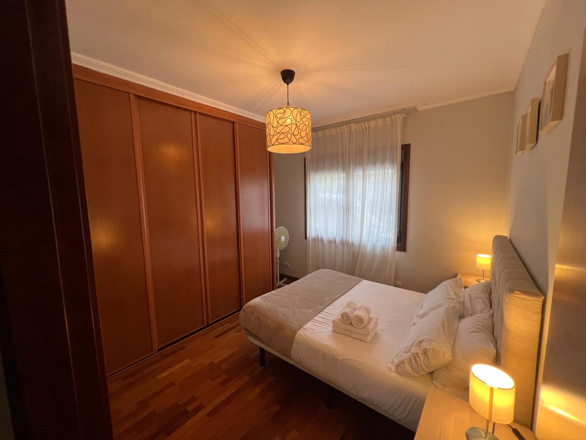 Apartament A Estrenar ,Con Vistas Al Mar Y Aparcamiento Gratis En El Casco Viejo-Centro-Zona Portuaria Vigo Zewnętrze zdjęcie